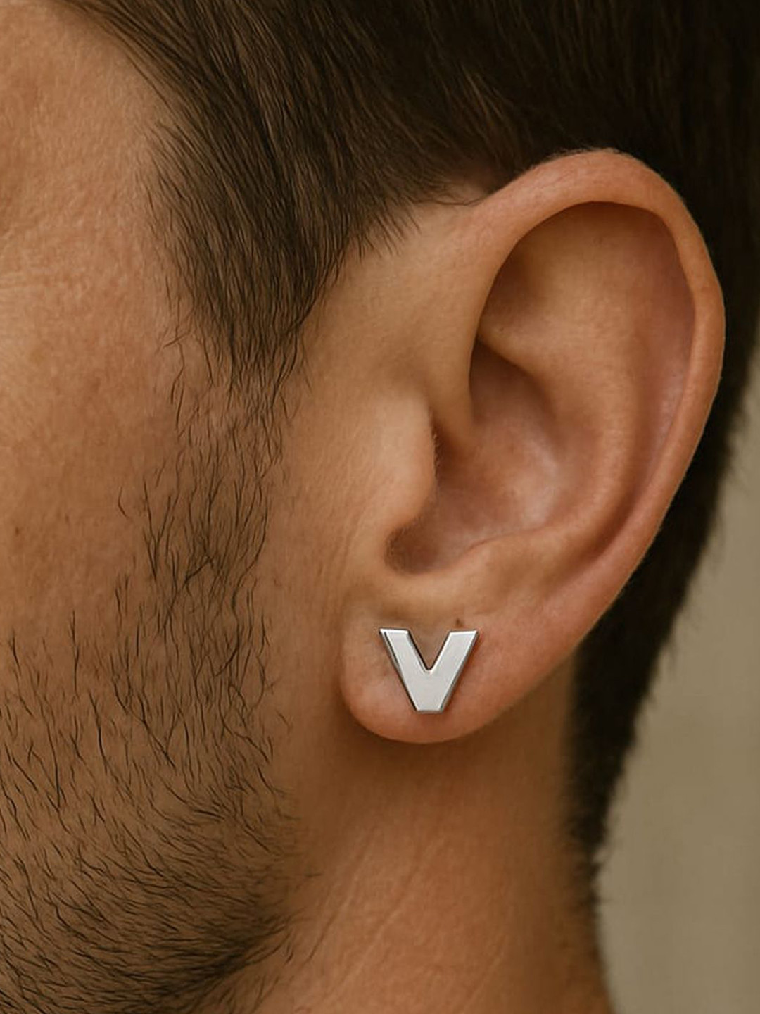 Goldnera Men 925 Sterling Silver Contemporary Letter V Stud