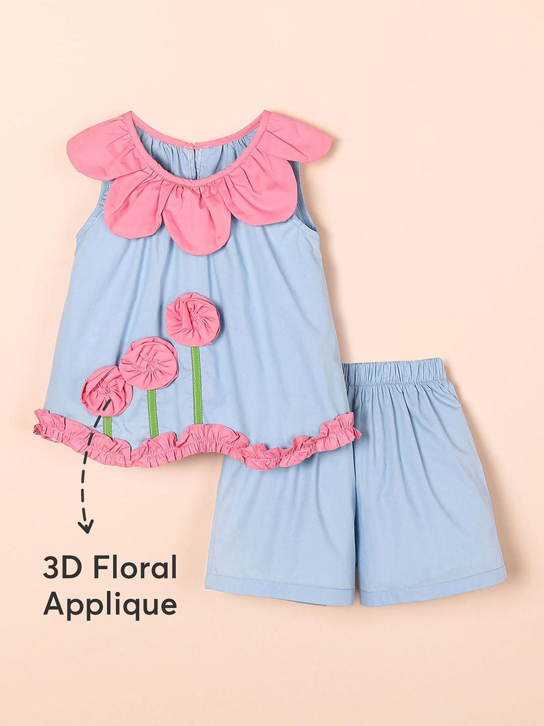 2-Pc Floral Applique Blouse & Shorts