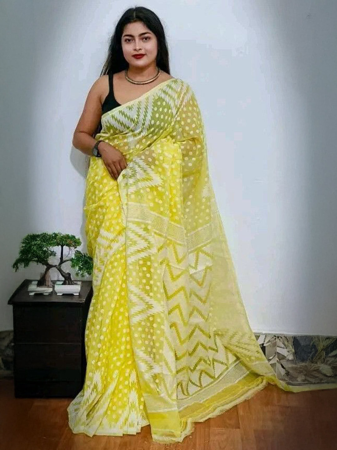 Saree star Woven Design Zari Jamdani Sarees