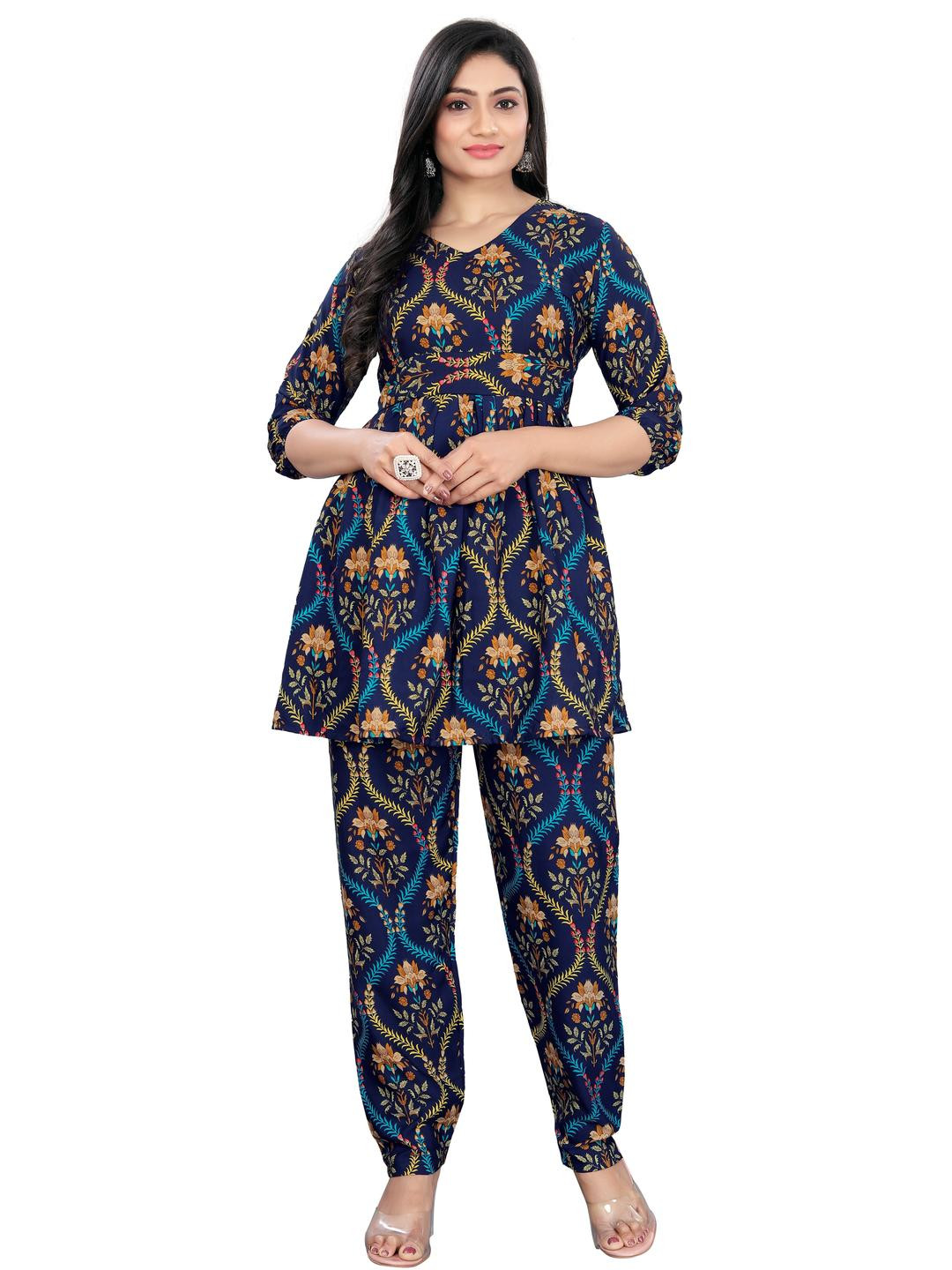 KANUDA Women Red Poly Crepe Kurta Sets