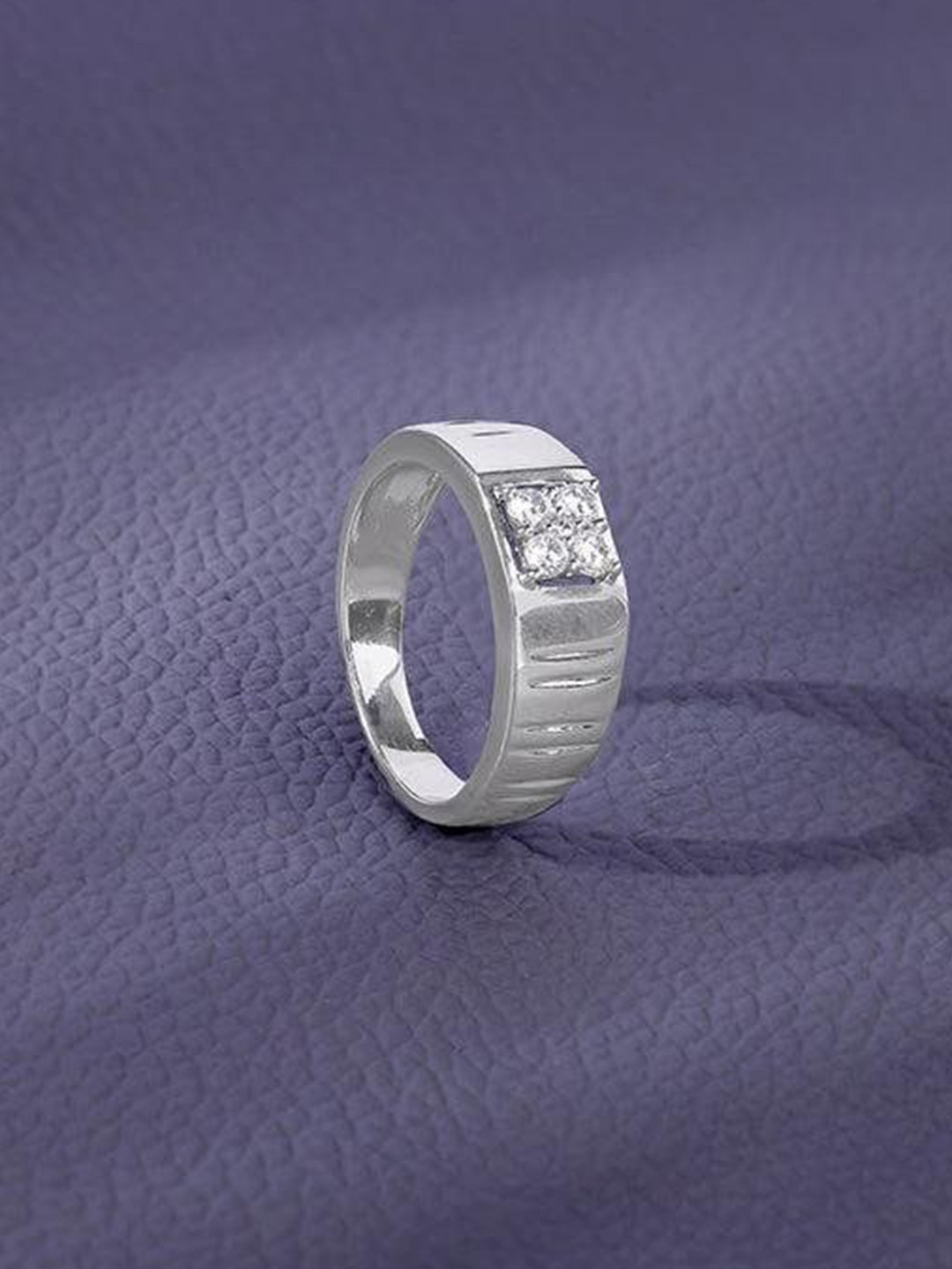 GIVA Men Silver Monolith Ring