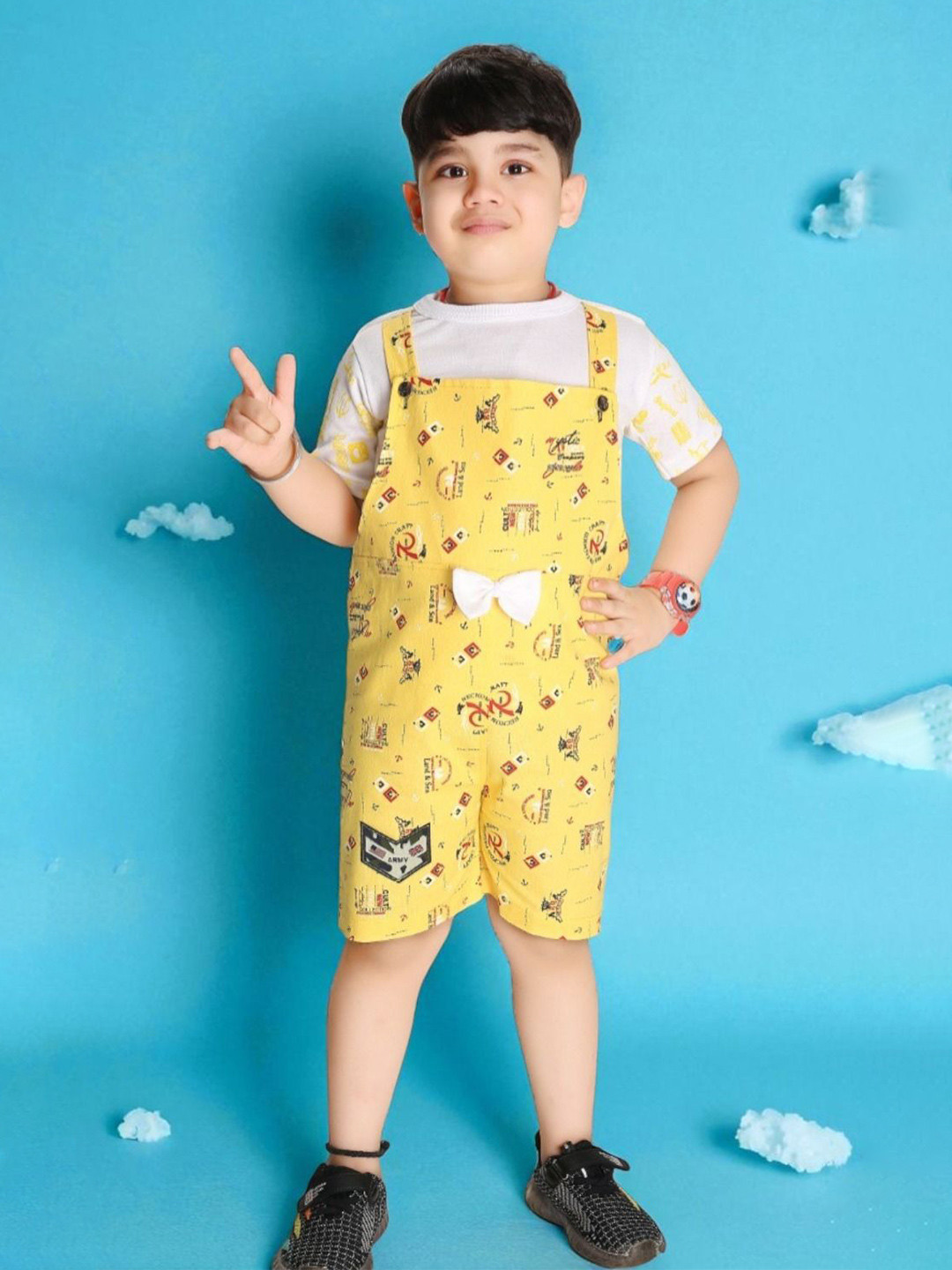 NEW GEN Boys Printed Dungaree With T-shirt
