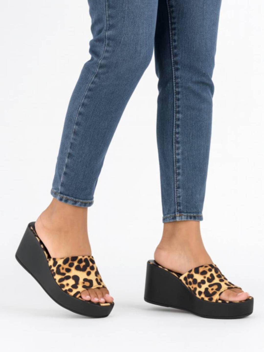 Baespice Women Leopard Printed Skyline Wedge Sandals