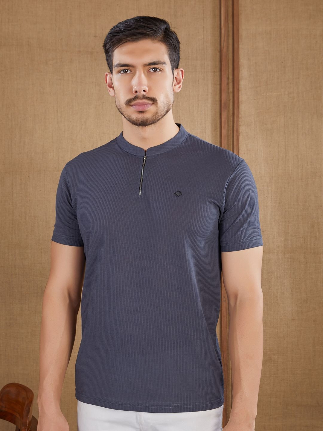 PRORIDERS Self Design Half Zip Mandarin Collar T-shirt