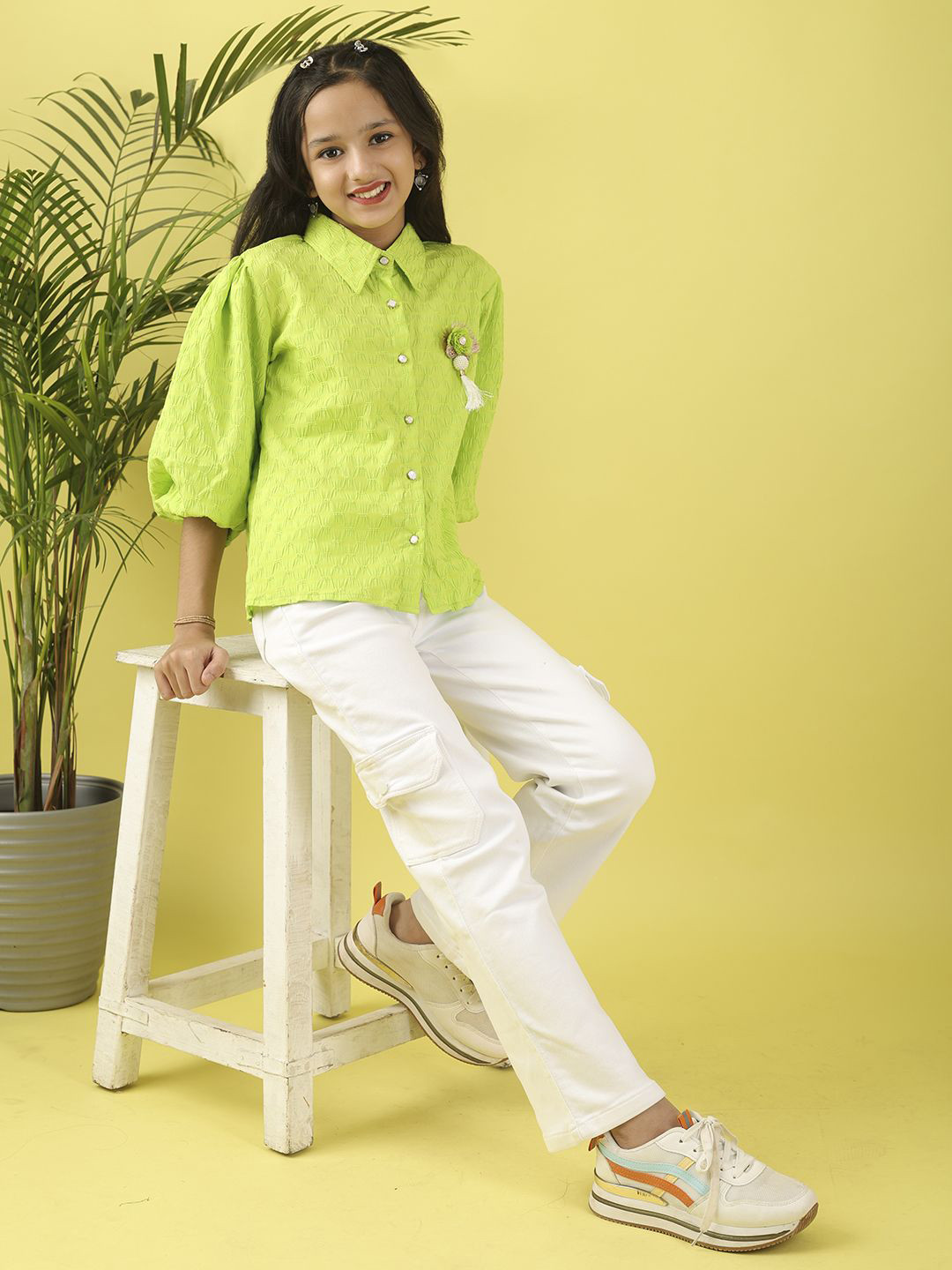 Ishti Girls Self Design Bishop Sleeves Shirt Style Top