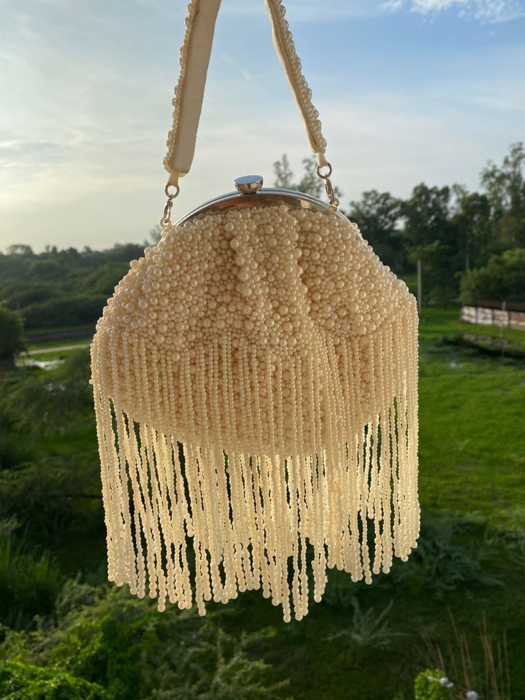 SALUJA PUNJABI JUTTI Embellished Potli With Wrist Loop