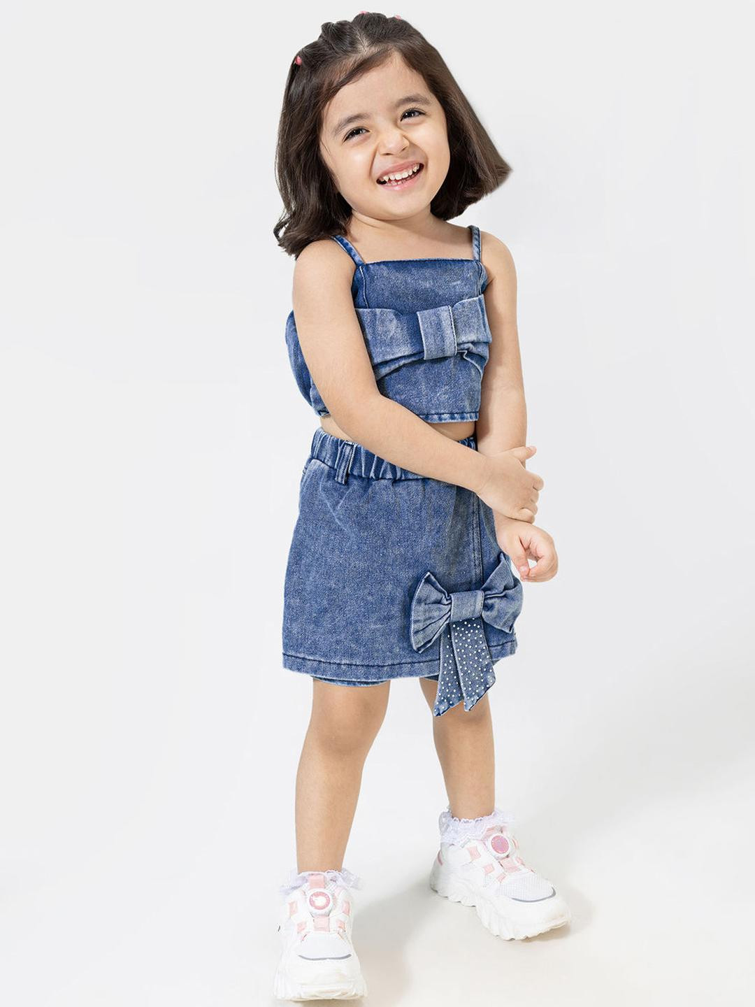 2-Piece Bow Applique Denim Shorts Set