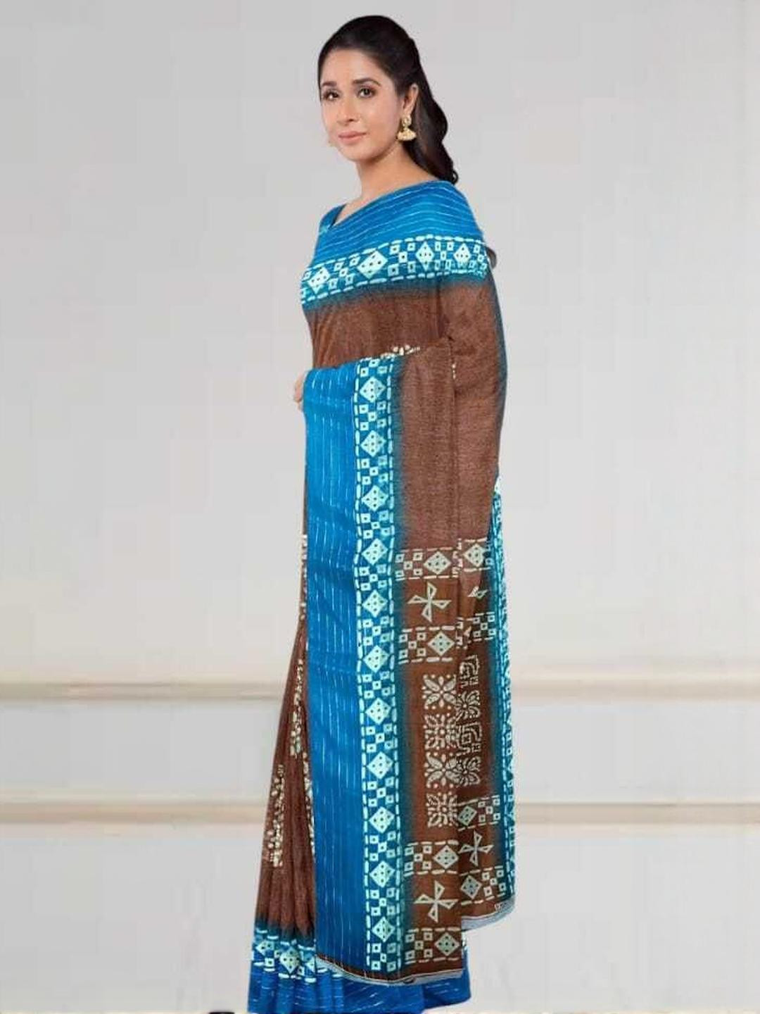 Ruhabs Brown Printed Saree With Blouse