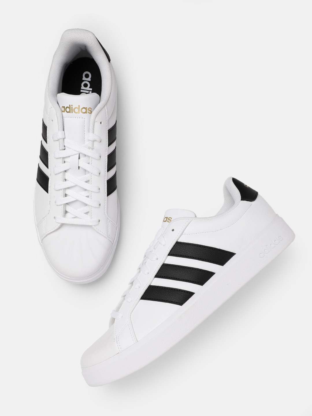 ADIDAS Men Casual Sneakers