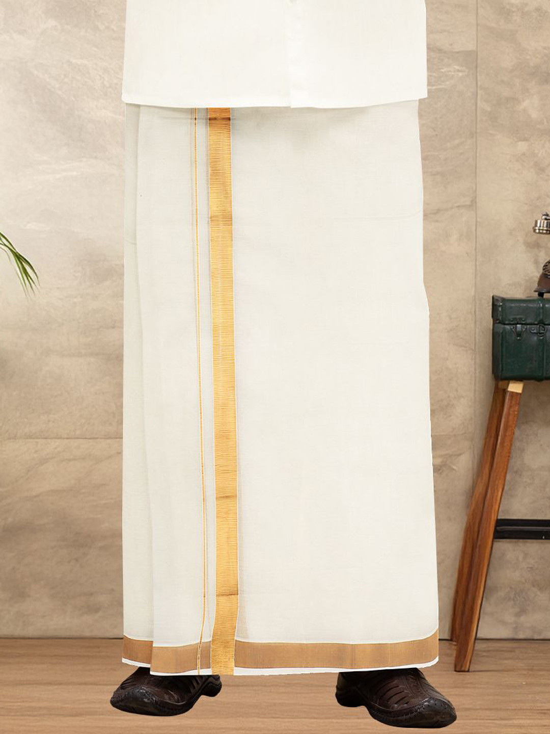 Ramraj Men Kora Cotton Double Layer Zari Border Dhoti