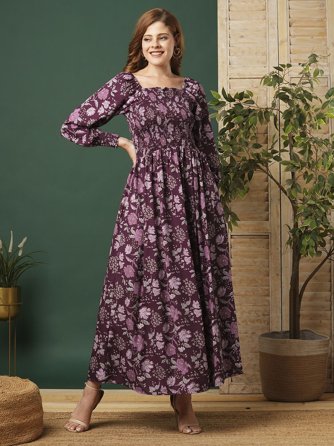 Pinly Women Floral Square Neck Smocked Puff Sleeve Crepe Fit & Flare Midi Dress