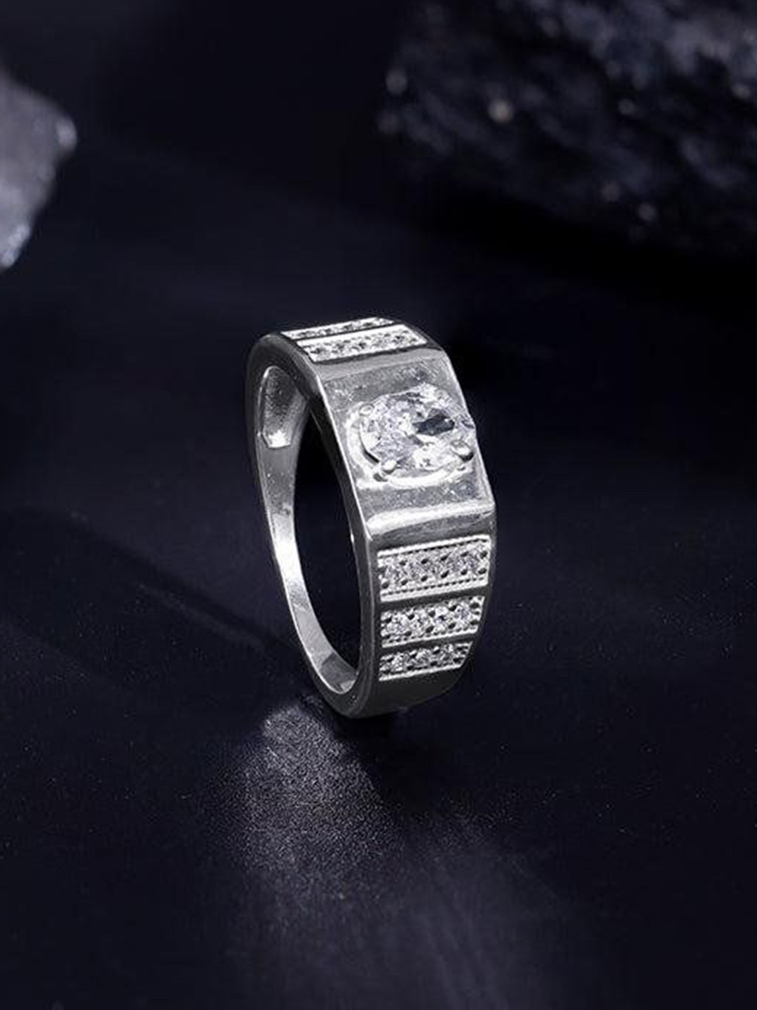 GIVA Men 925 Silver Rhodium-Plated Zircon Studded Signet Ring For Him