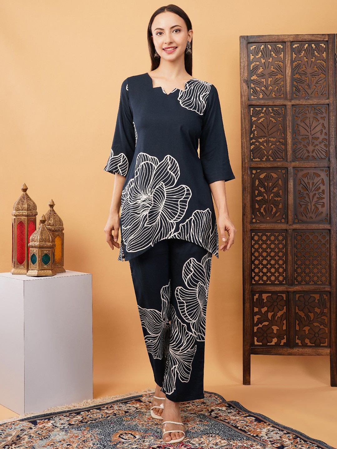 Mishy Women Printed Tunic With Trousers Co-Ords