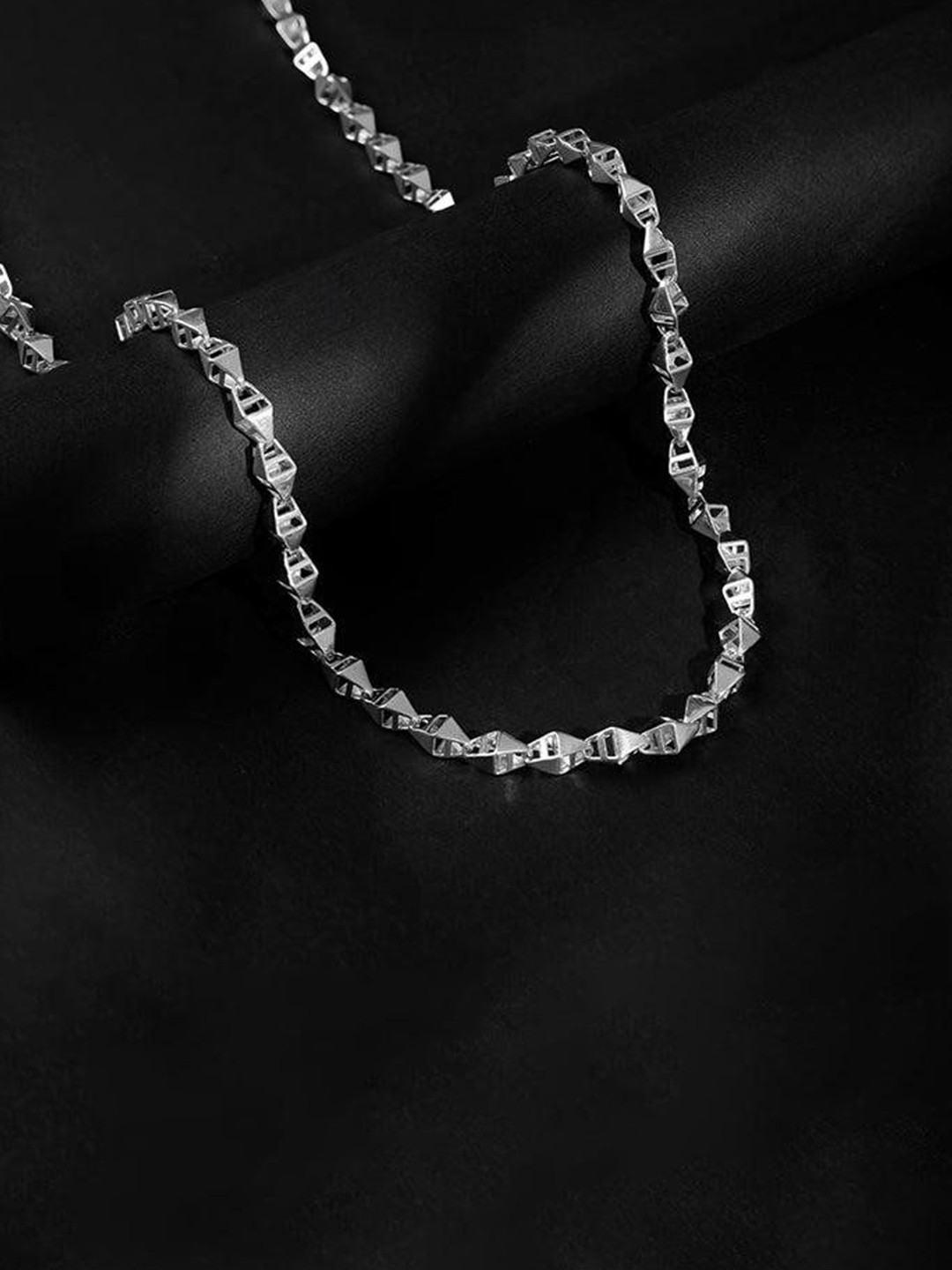 GIVA Men 925 Silver Rhodium-Plated Kite Beveled Chain