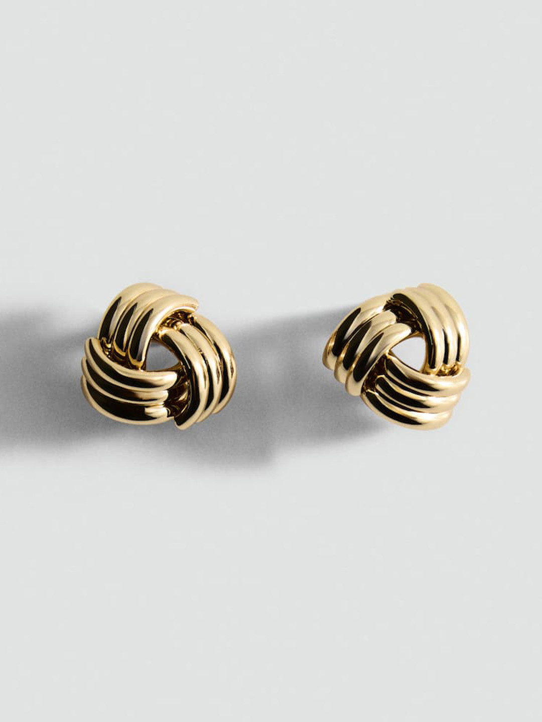 MANGO Geometric Shaped Ear Cuff Earrings