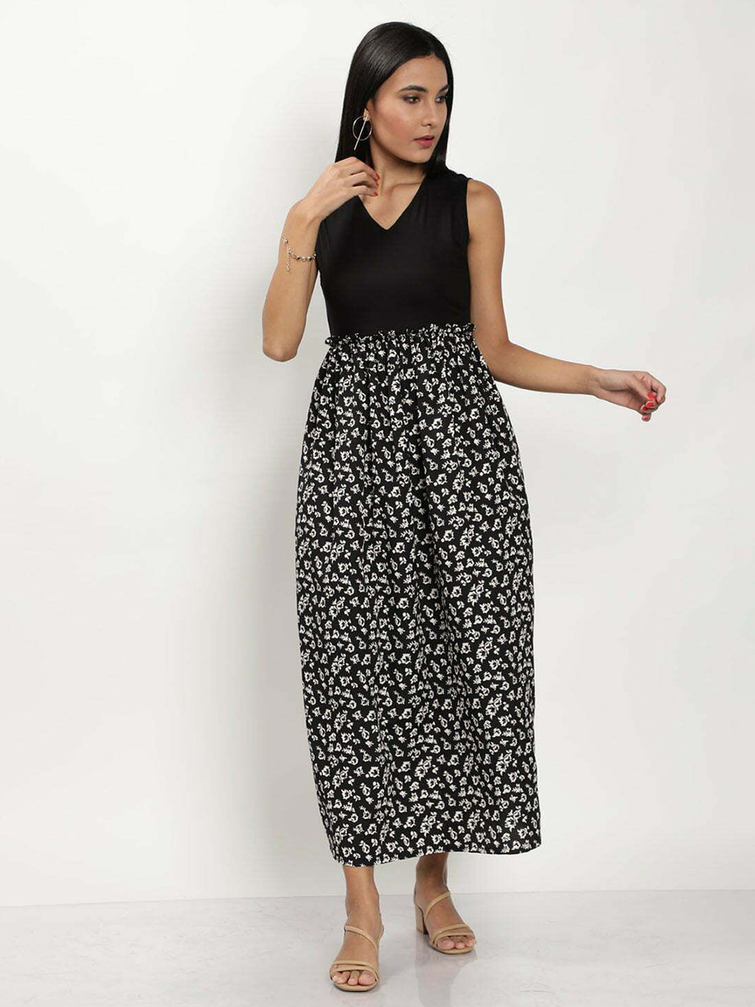 ZIVRA Women Floral Printed V-Neck Sleeveless Monochrome Fit & Flare Midi Dress