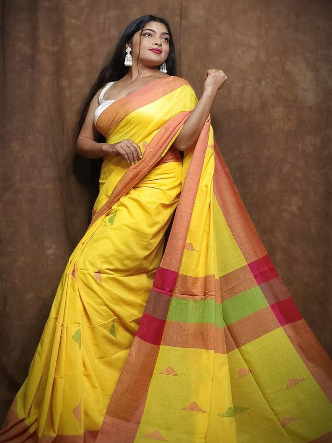 Saree star Woven Design Pure Cotton Handloom Taant Sarees