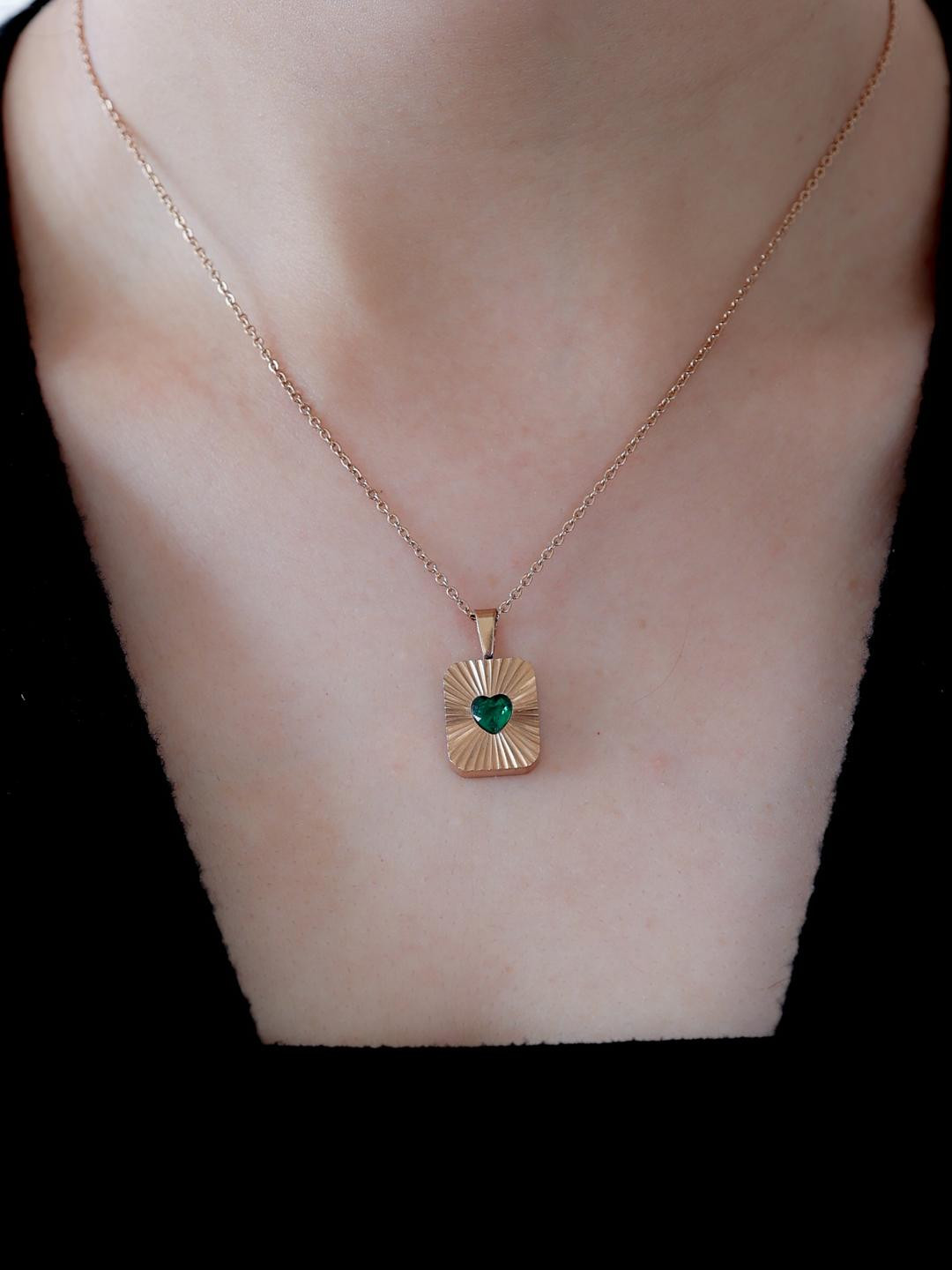 LOLO LePA Rose Gold Plated Stainless Steel Emerald Heart Bar Necklace