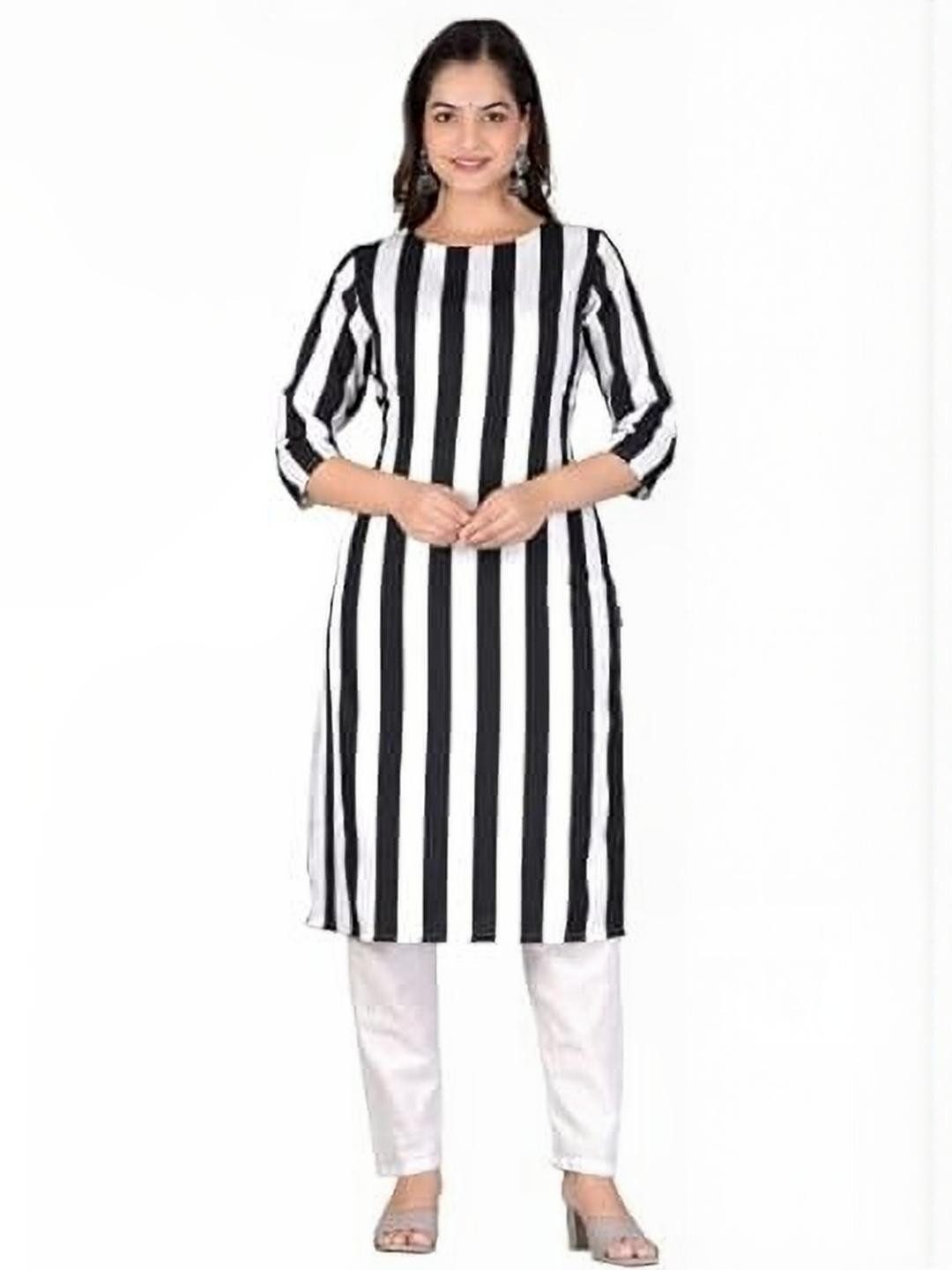 KANUDA Women White Crepe Straight Kurtas