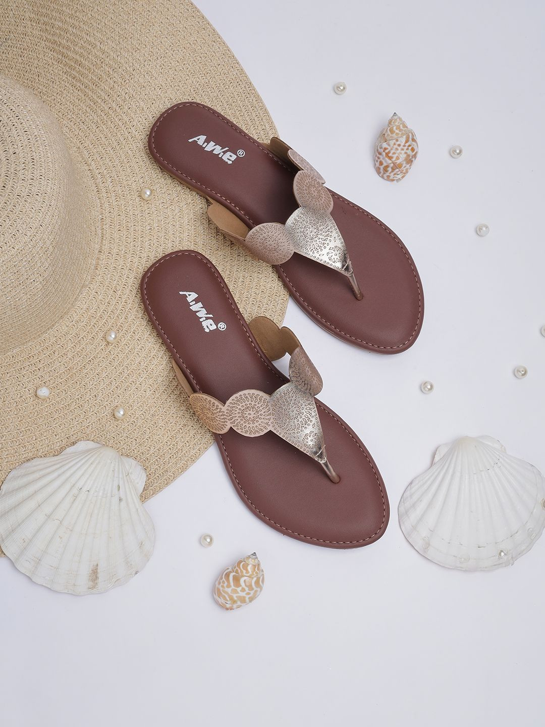 AIWIE Women Ethnic Kolhapuri Flats