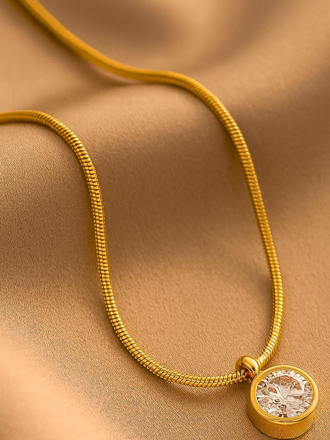Bauble Cluster Gold-Plated Chain with Round Zirconia Pendant