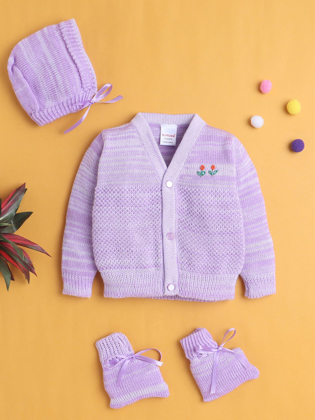 BUMZEE Girls Self Design Baby Apparel Gift Set