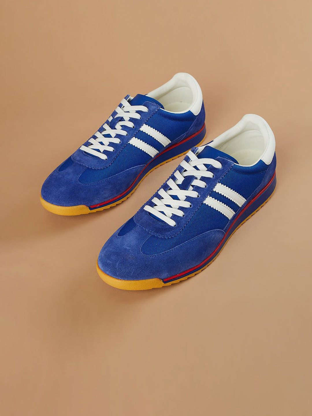Forca Men Lace-Ups Round Toe Sneakers