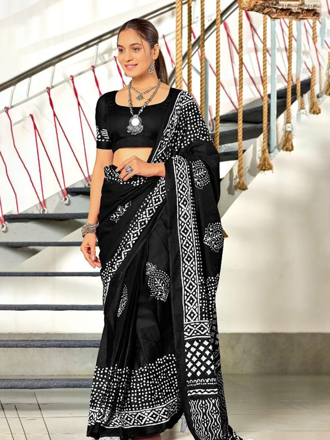 Ravi Janki Suit & Sarees Ethnic Motifs Printed Pure Cotton Ready to Wear Saree