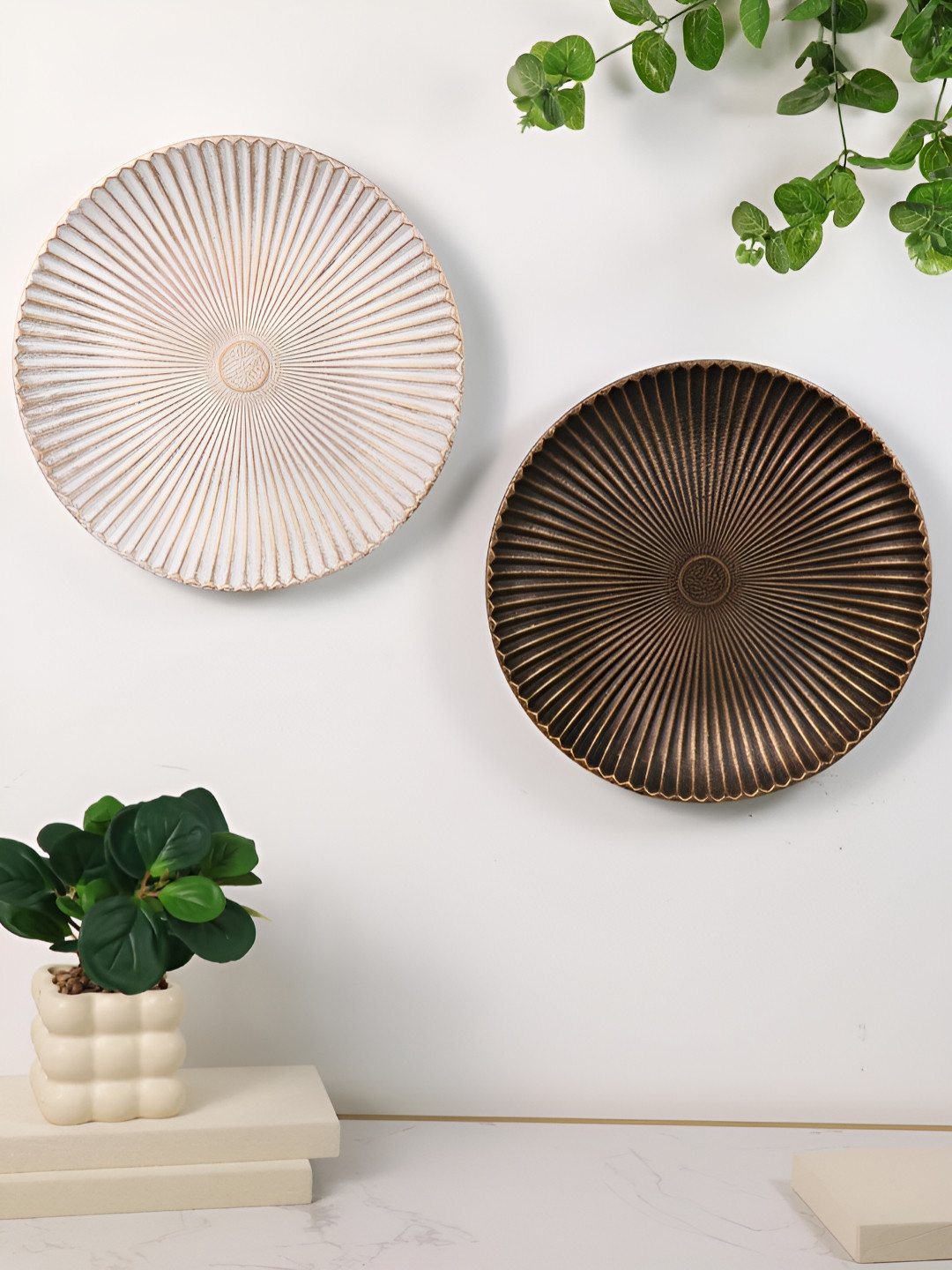 Art Street 2-Pcs White & Brown Textured Wooden Wall Plates