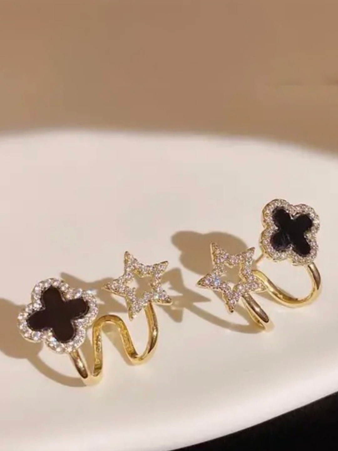 SKORPIO Korean Artificial Stones Studded Star Shaped Studs
