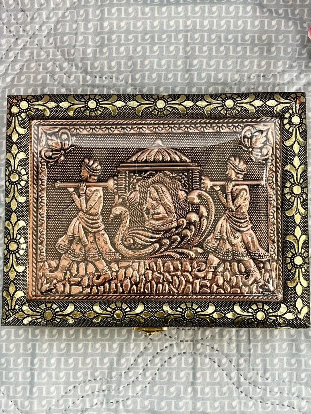 DIWAM HANDICRAFTS Decorative Art Design Dry Fruit Return Gift Box, Storage Box