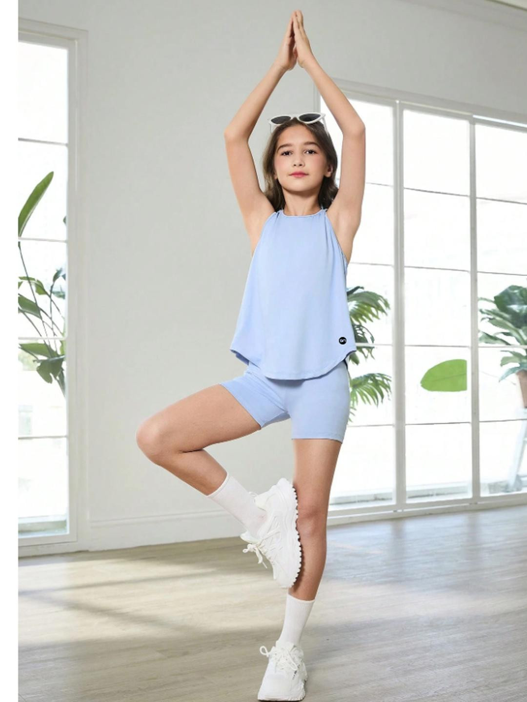 SPORTING NATION Girls Lavender Solid Cross Back Activewear Tank Top.