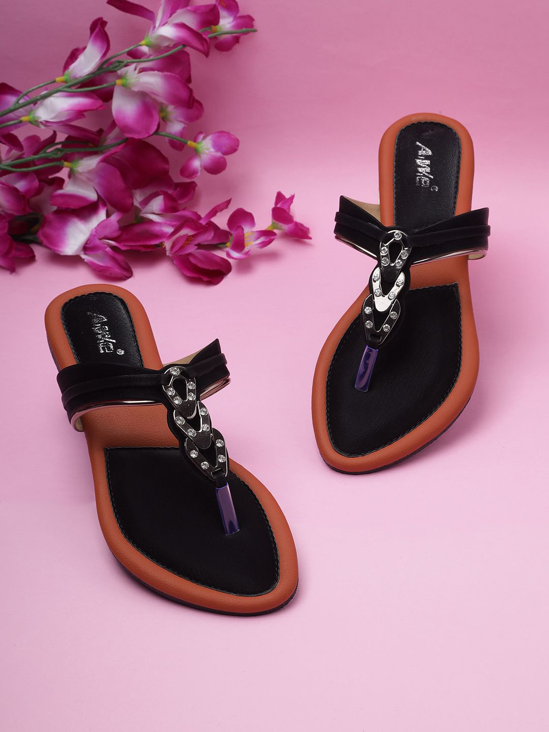 AIWIE Women Embellished T-Strap Flats with Decorative Metal Accent