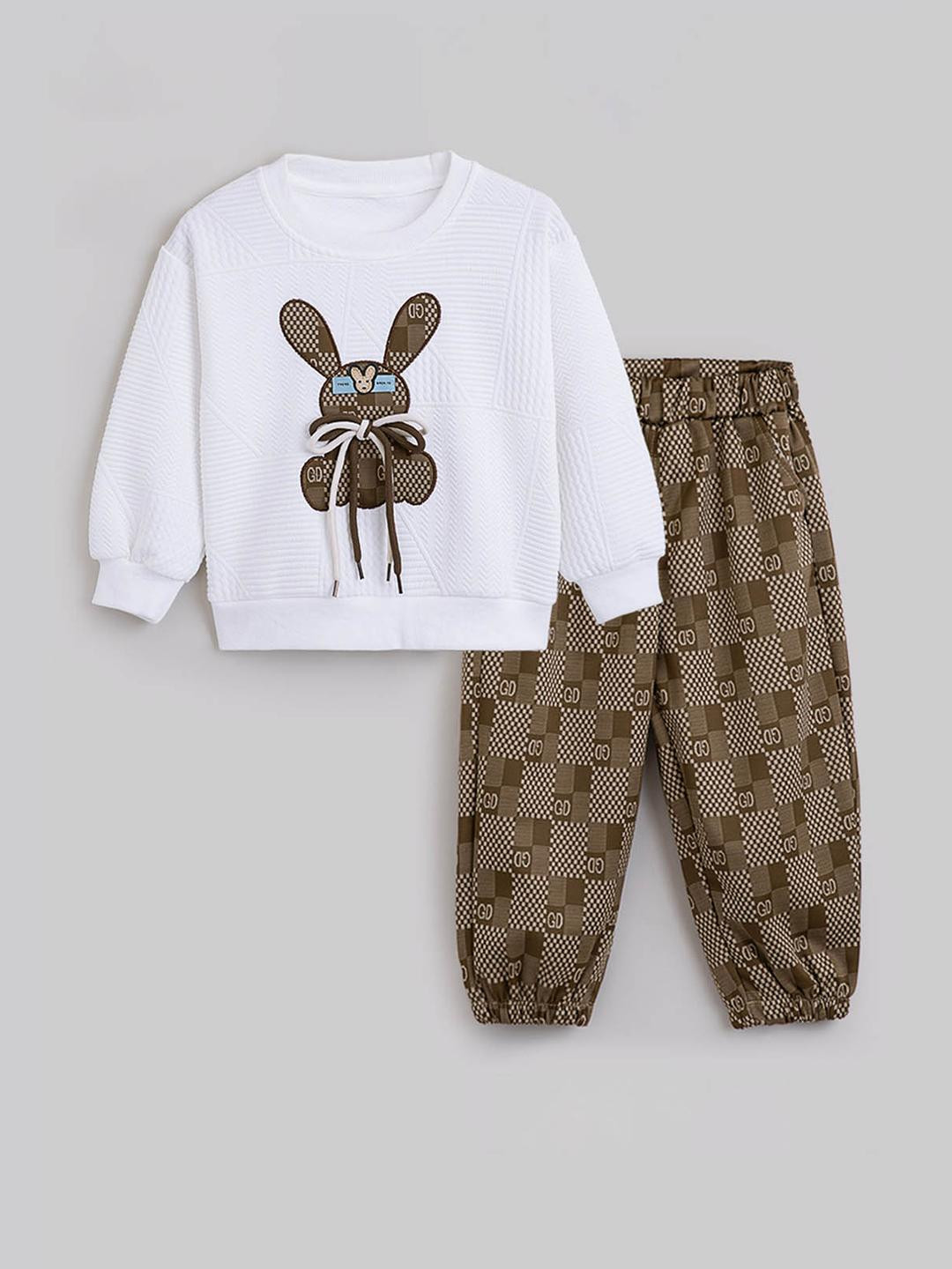 2-Pc Checkered Sweatshirt & Joggers