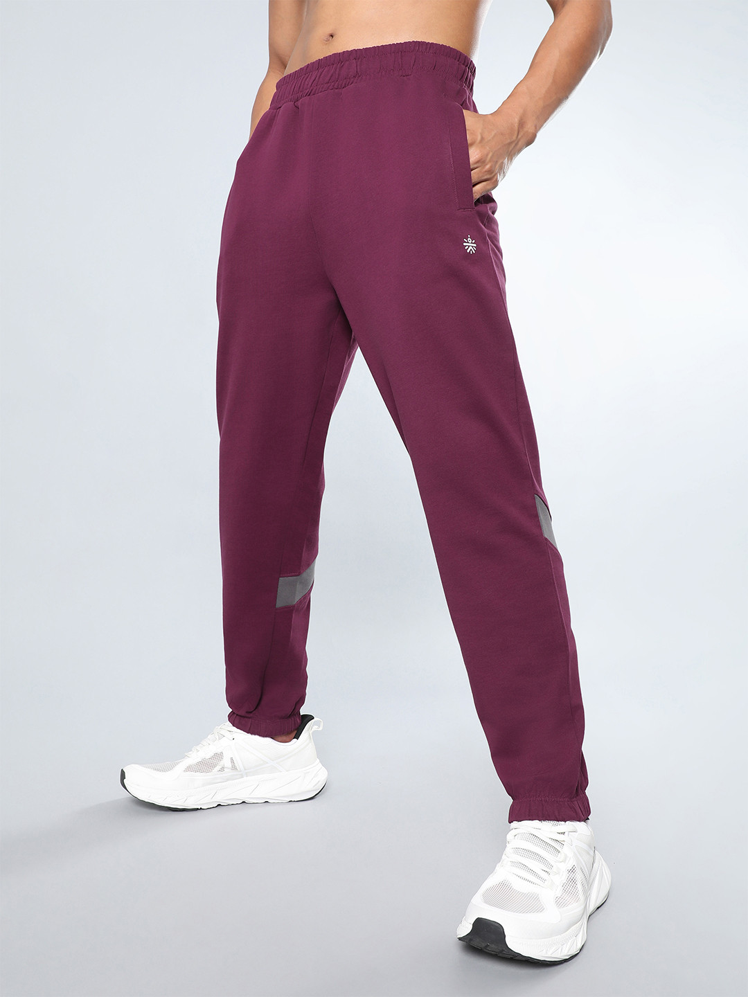 CULT Men Maroon Move it Joggers