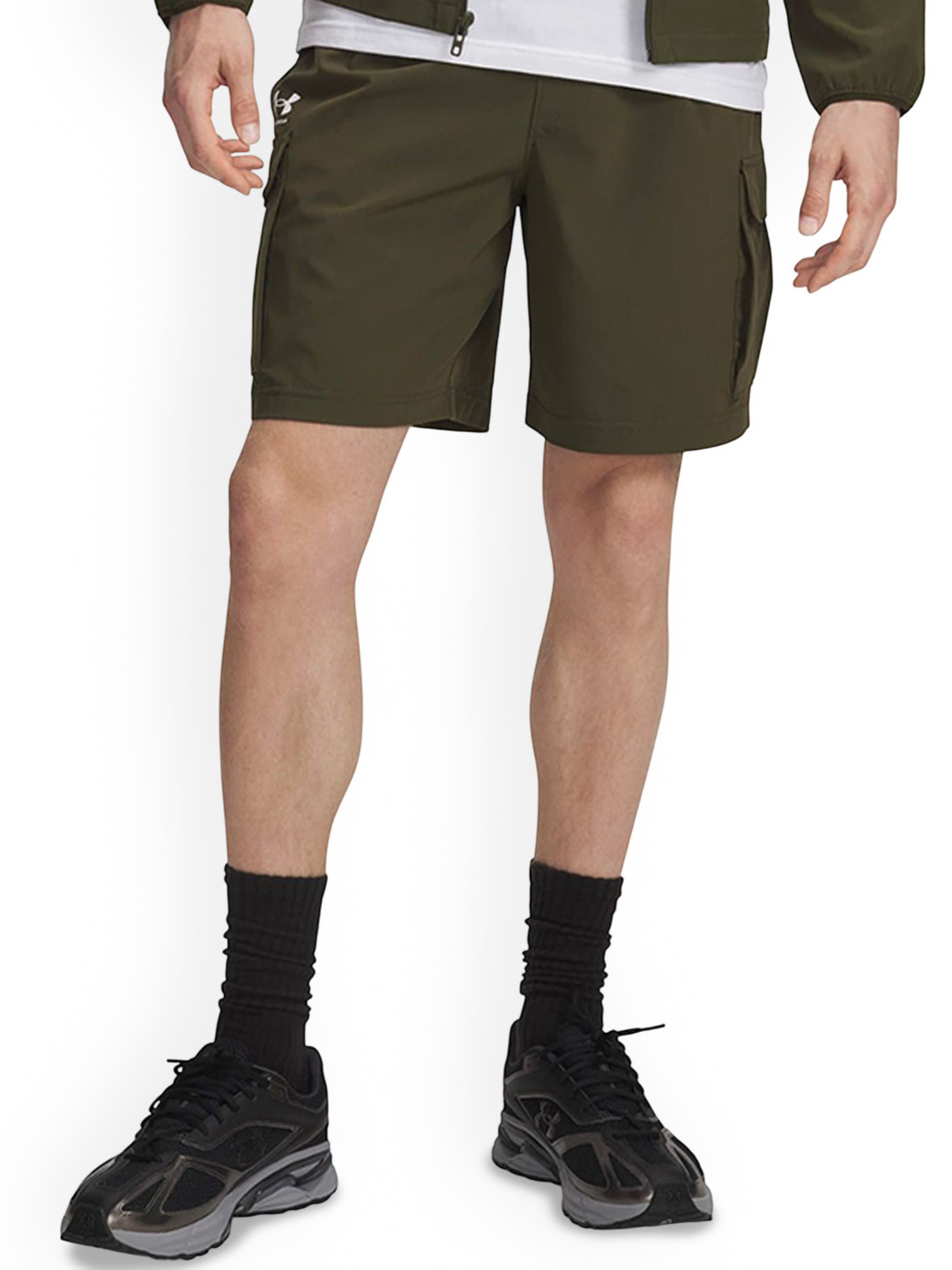 UNDER ARMOUR Vibe Men Loose Fit Mid Rise Cargo Shorts