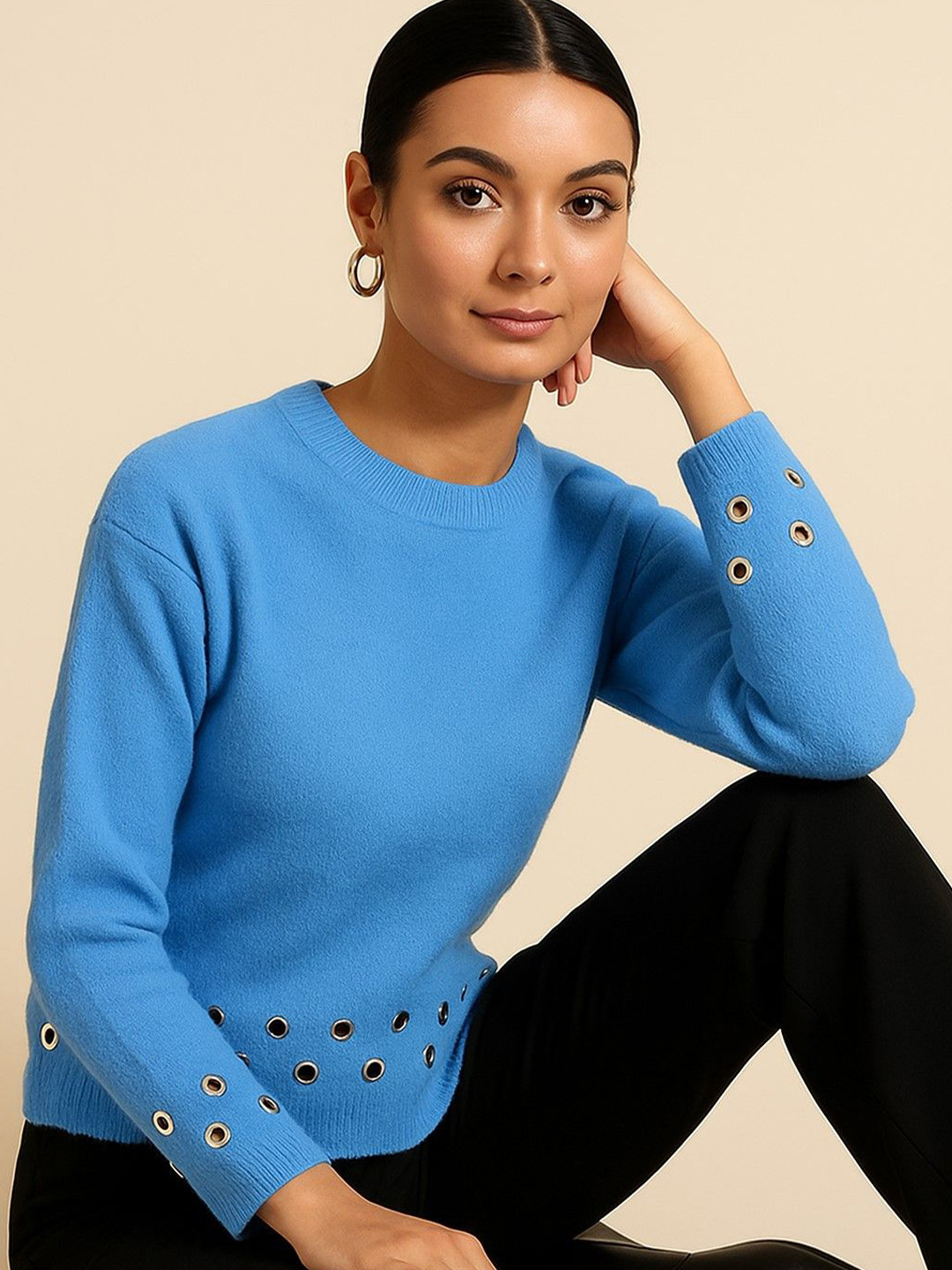 sollobell Women Woollen Cut Out Rivet Top