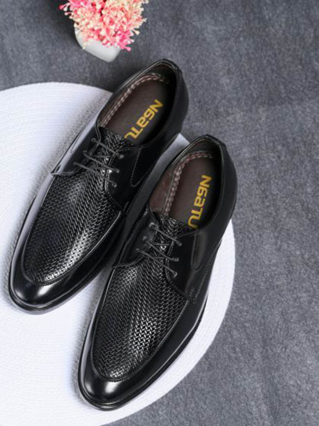 NAATU Men Woven Design Round Toe Leather Lace Up Derbys Formal Shoes