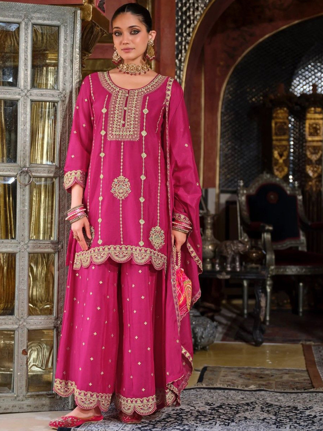 AUTUMN LANE Women Triyaksha Rani Full Work Heavy Suit Set