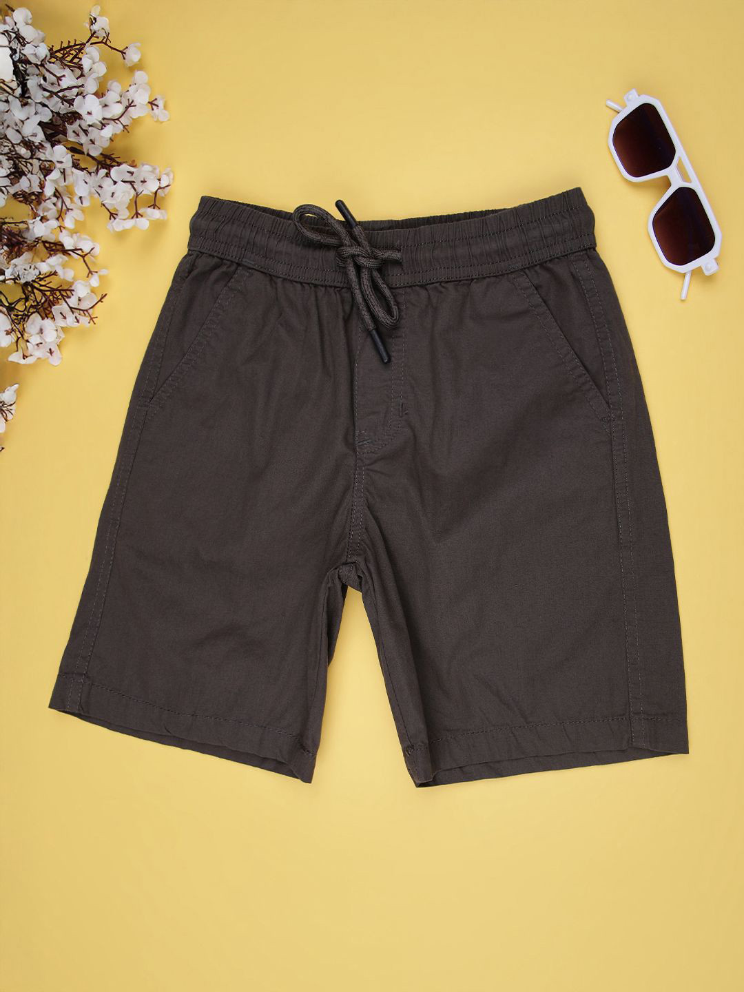 V-Mart Boys Cotton Mid-Rise Shorts