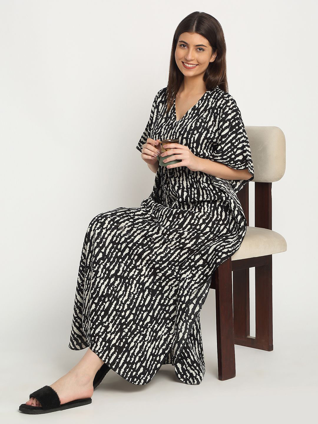 Sweet Dreams Abstract Printed V-Neck Maxi Kaftan Nightdress