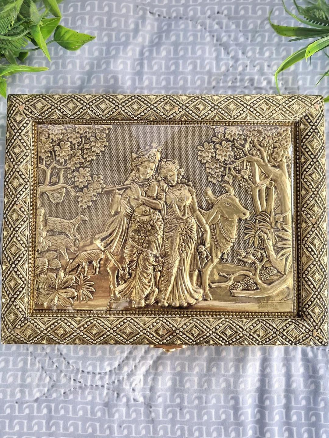 DIWAM HANDICRAFTS Dry Fruit Box Home Gift