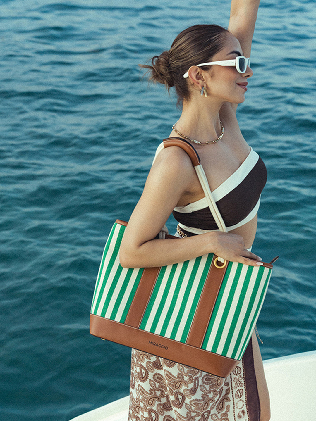 MIRAGGIO Travel Tote Bag Fits Upto 16 Inch Laptop