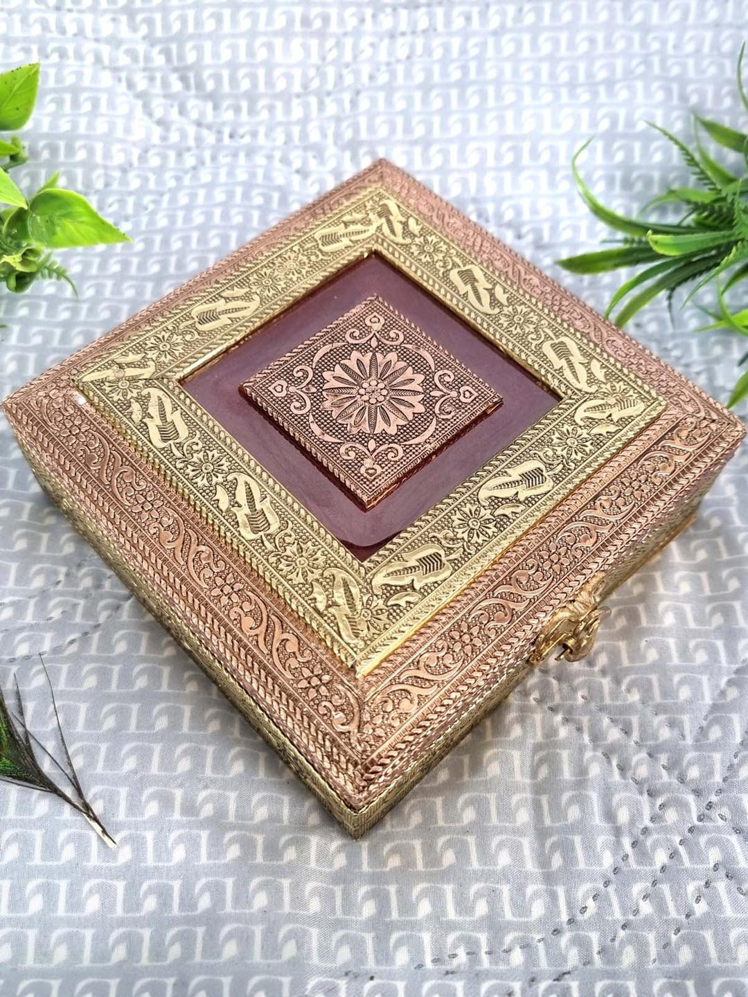 DIWAM HANDICRAFTS Dry Fruit Box Home Gift