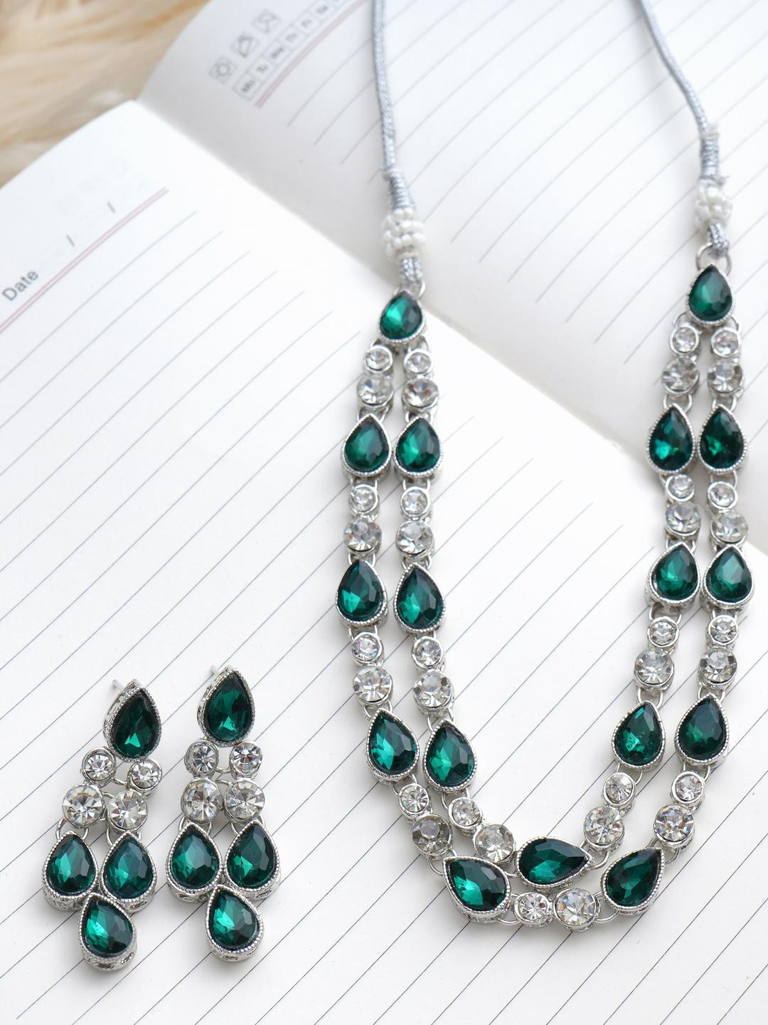 EIT Collection Women Green Zirconic Jewelry Set