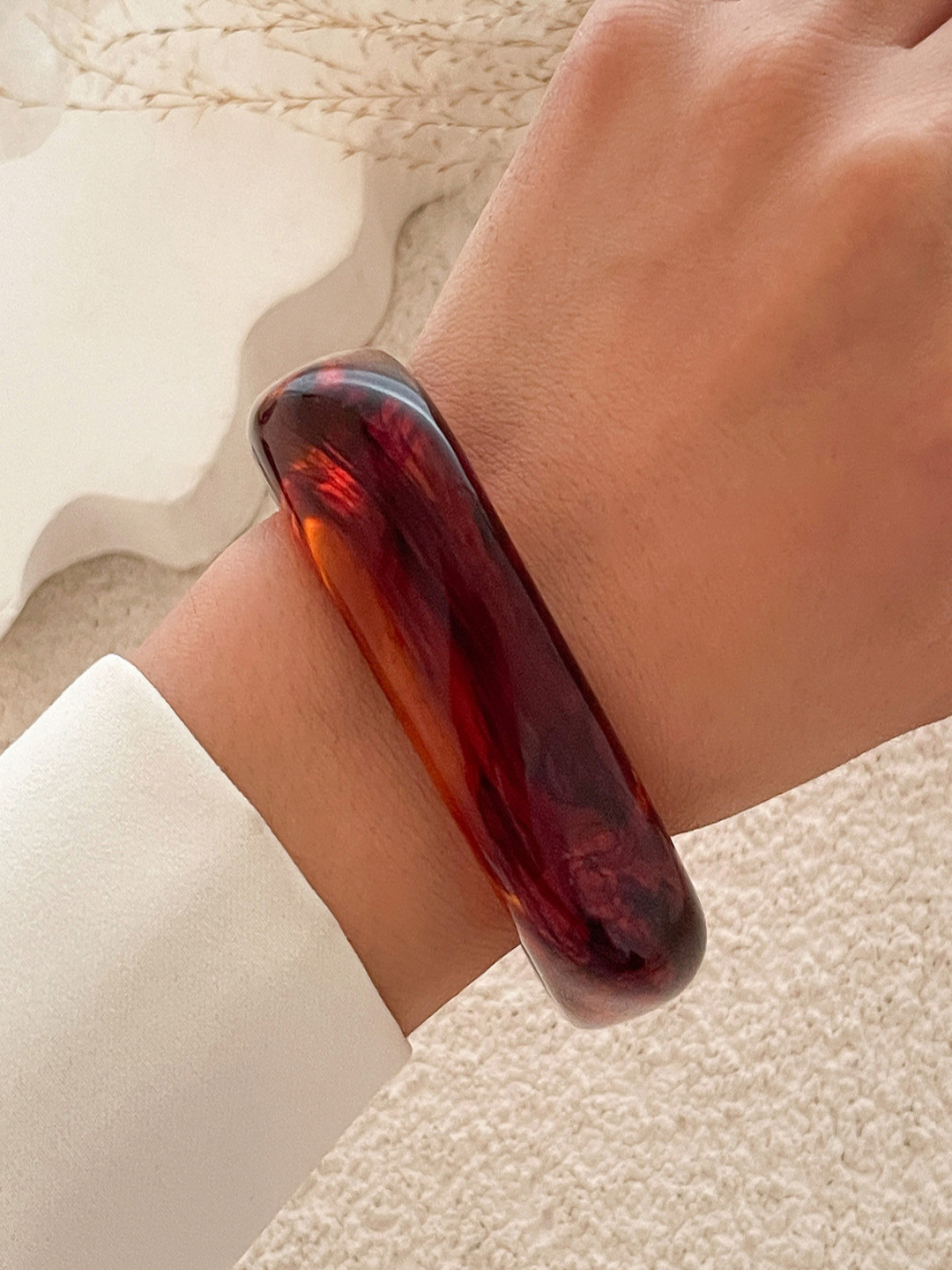 AQUASTREET Chunky Wide Edge Rounded Square Polygonal Red Acrylic Bangle