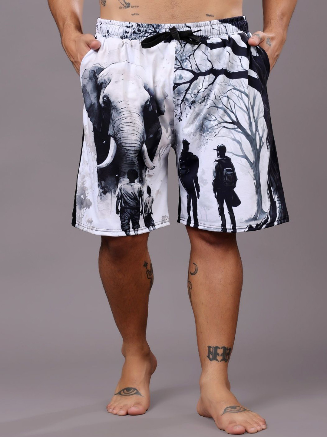 YELLOW TREE Men Printed Regular Fit Mid-Rise Shorts