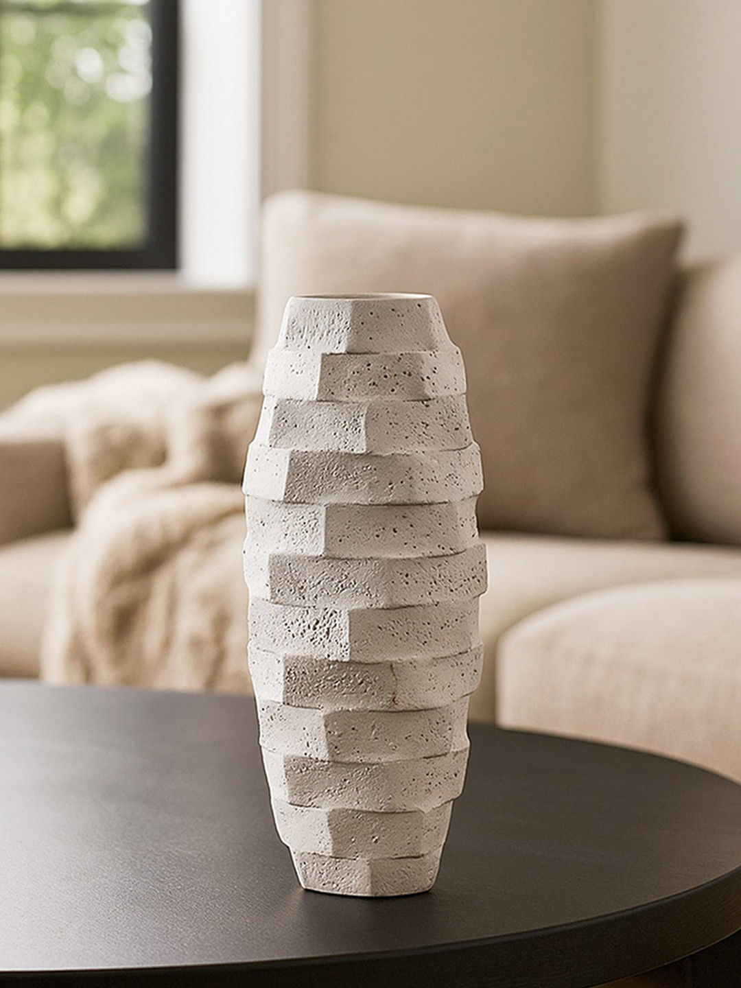 AARVI DECOR STUDIO White Ceramic Cylindrical  Shaped Vase