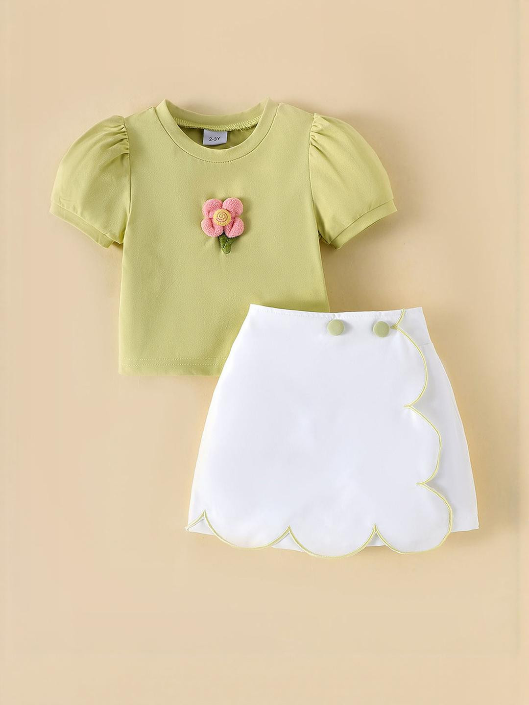 2-Pc Floral Applique Blouse & Skort