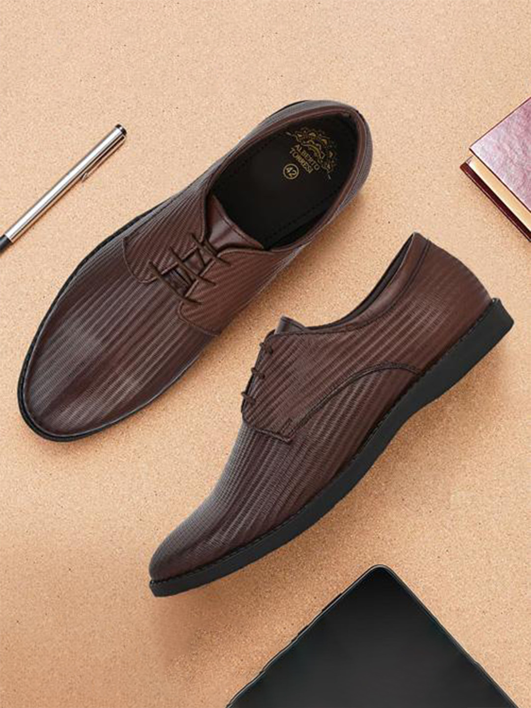 BYFORD by Pantaloons Men Textured Leather Formal Derbys